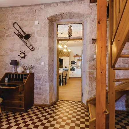 بيت للعطل Three-bedroom In