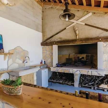 بيت للعطل Three-bedroom In